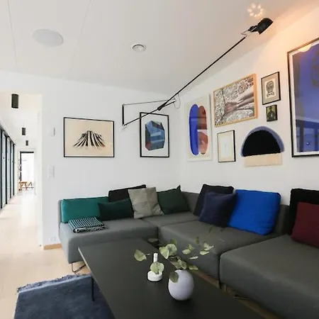 Modern Architecture Atrium House