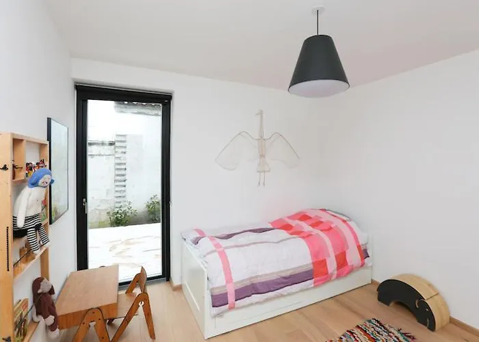 Modern Architecture Atrium House