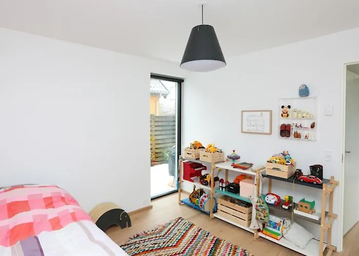 Modern Architecture Atrium House *