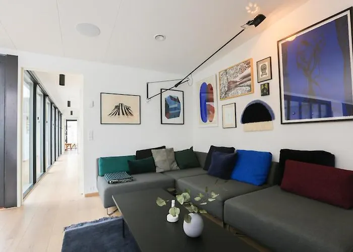 Modern Architecture Atrium House